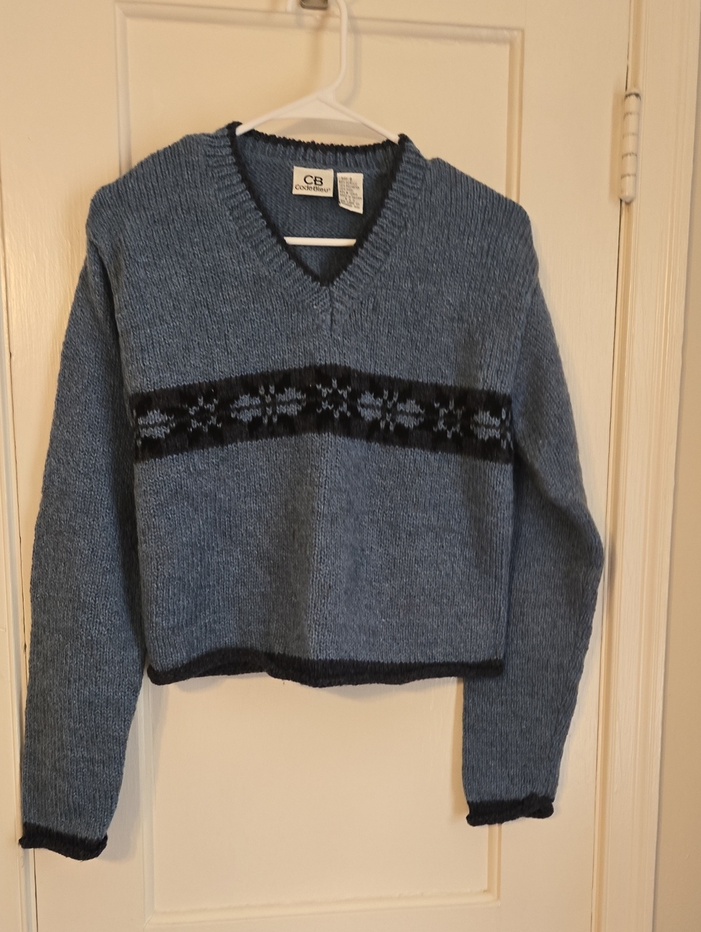 Code Bleu V-Neck Classic Blue